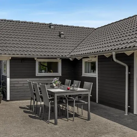 Дом отдыха Truels - 30km From The Sea By Interhome Toftlund